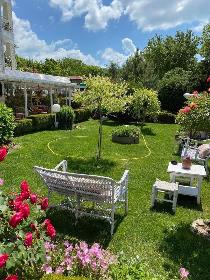 Hotel Rai Obrochishte 외부 사진