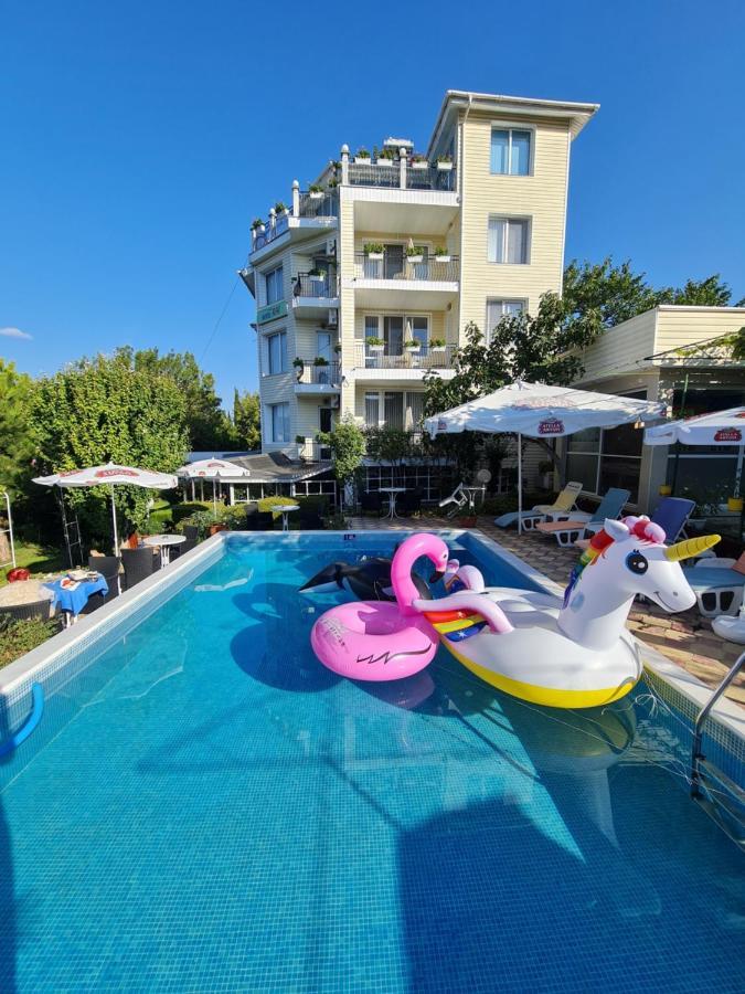 Hotel Rai Obrochishte 외부 사진