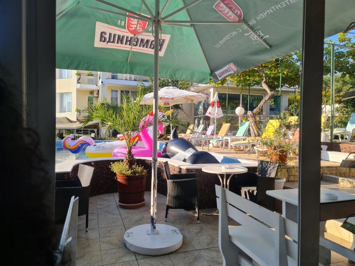 Hotel Rai Obrochishte 외부 사진