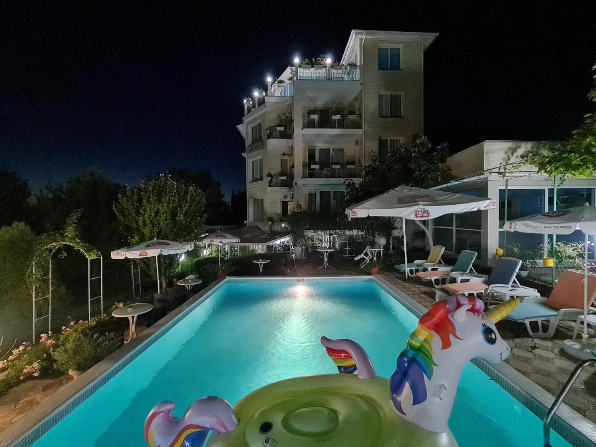 Hotel Rai Obrochishte 외부 사진